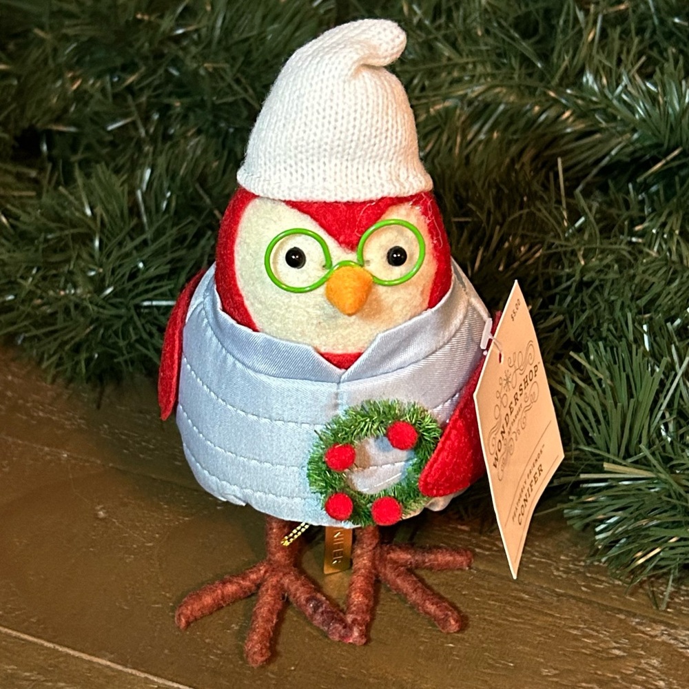 Featherly Friends CONIFER Christmas Bird 2024 Target Wondershop. 7” Tall NWT